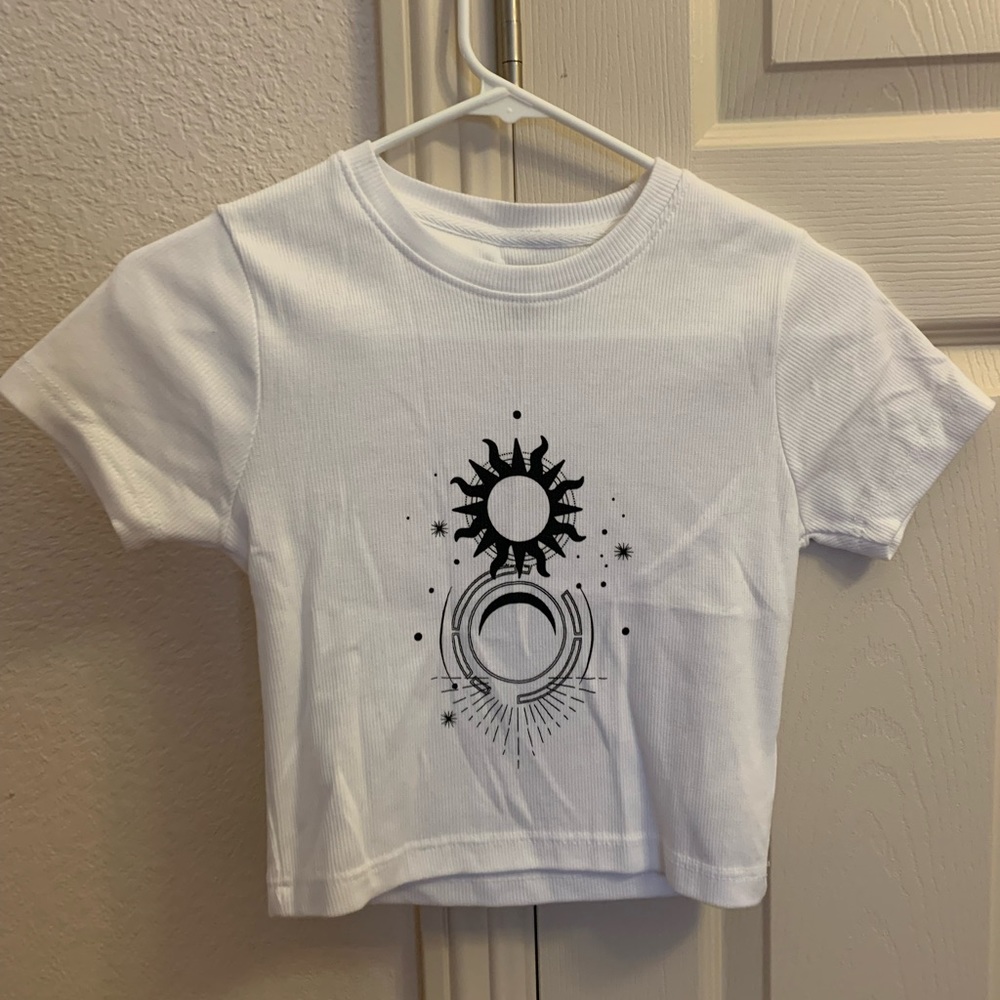 Night Addict cropped tee